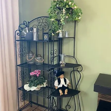 Апартаменты Cozy Mountain Near The Gondola Lift Банско