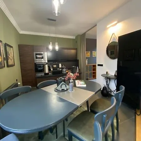 Апартаменты Cozy Mountain Near The Gondola Lift Банско