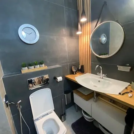 Cozy Mountain Near The Gondola Lift Bansko