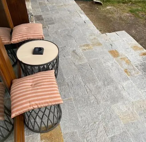 Cozy Mountain Near The Gondola Lift